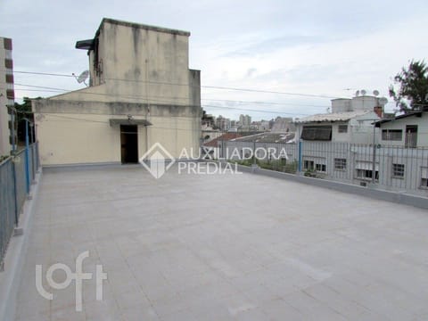 Image 26 - 227781